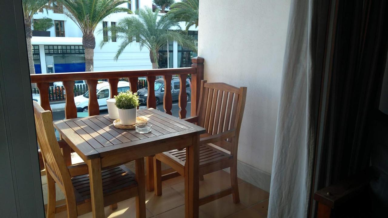 Apartment In The City Center Near To The Beach Puerto del Carmen  Exterior photo